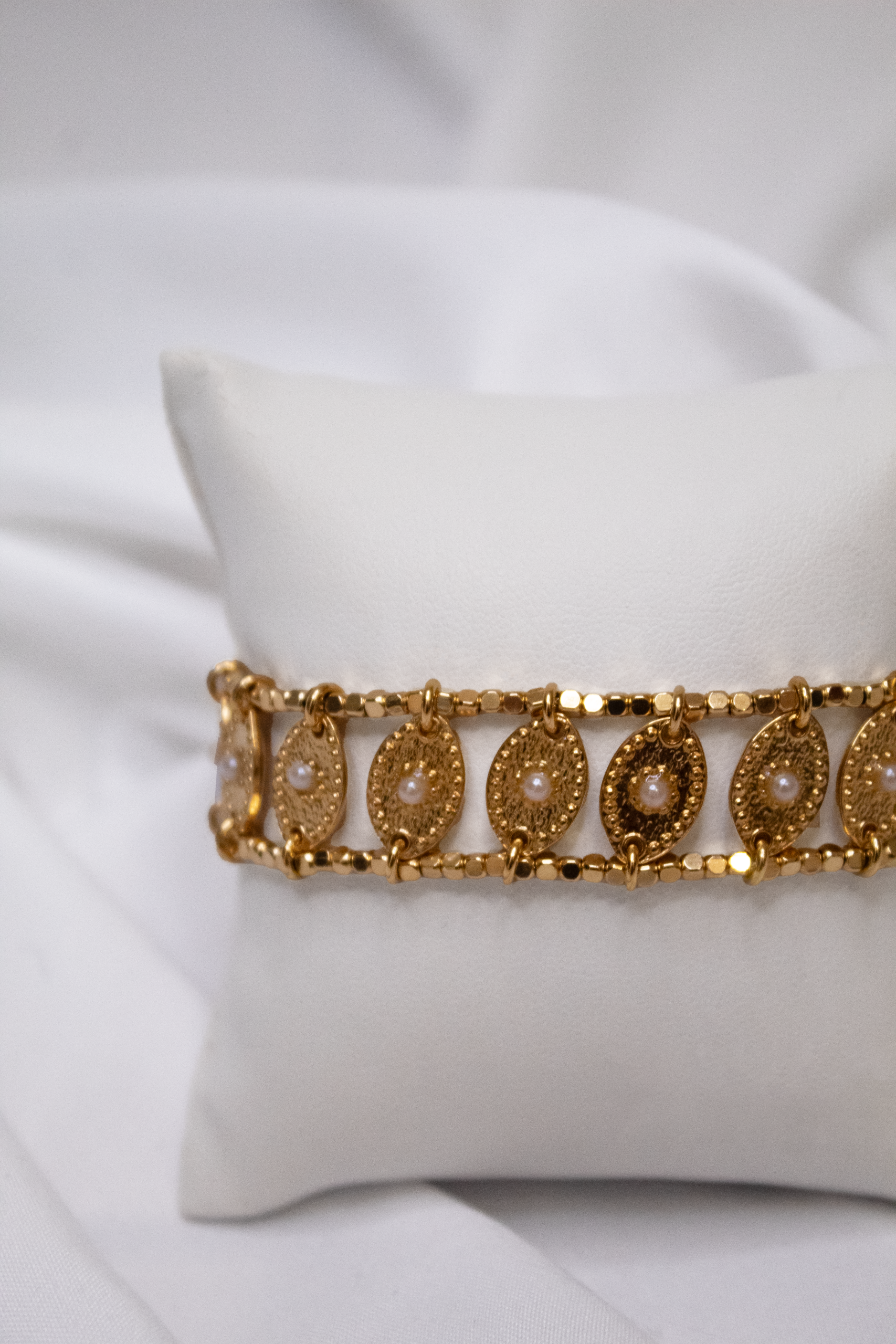 IMG_7209 Πλεκτό Χρυσό Βραχιόλι - Image 1